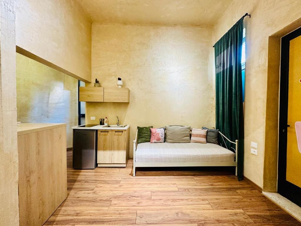 Comfort Triple Room room - Image 2