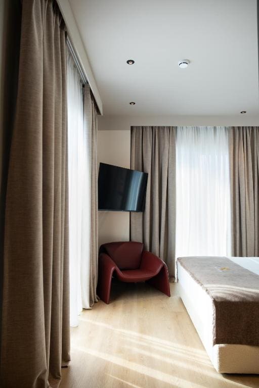 Junior Suite room - Image 3