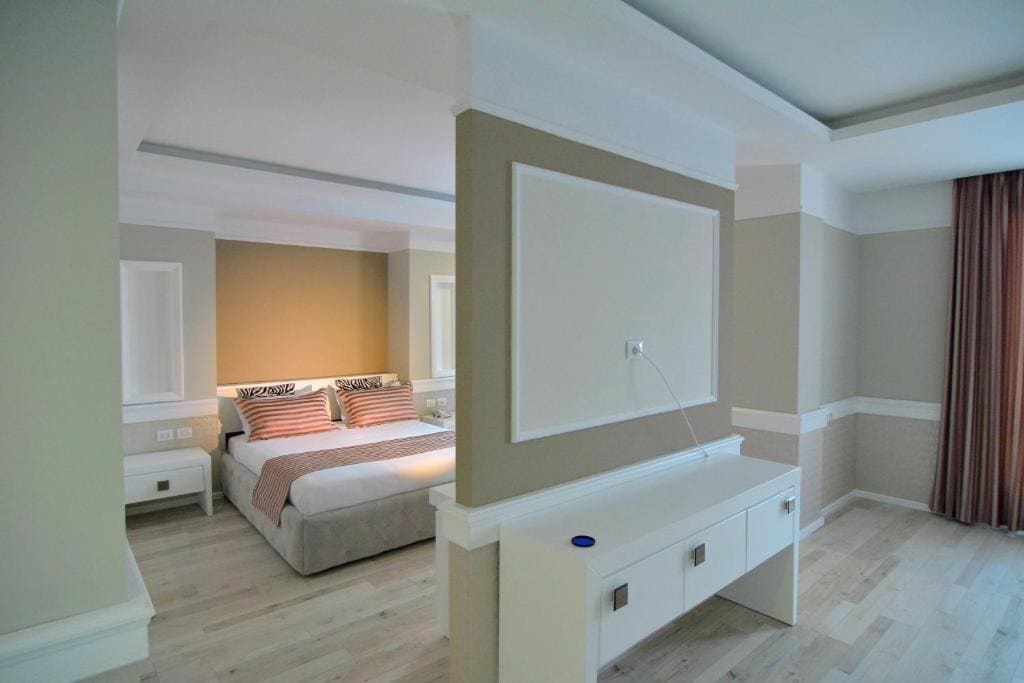 Classic Suite room - Image 2