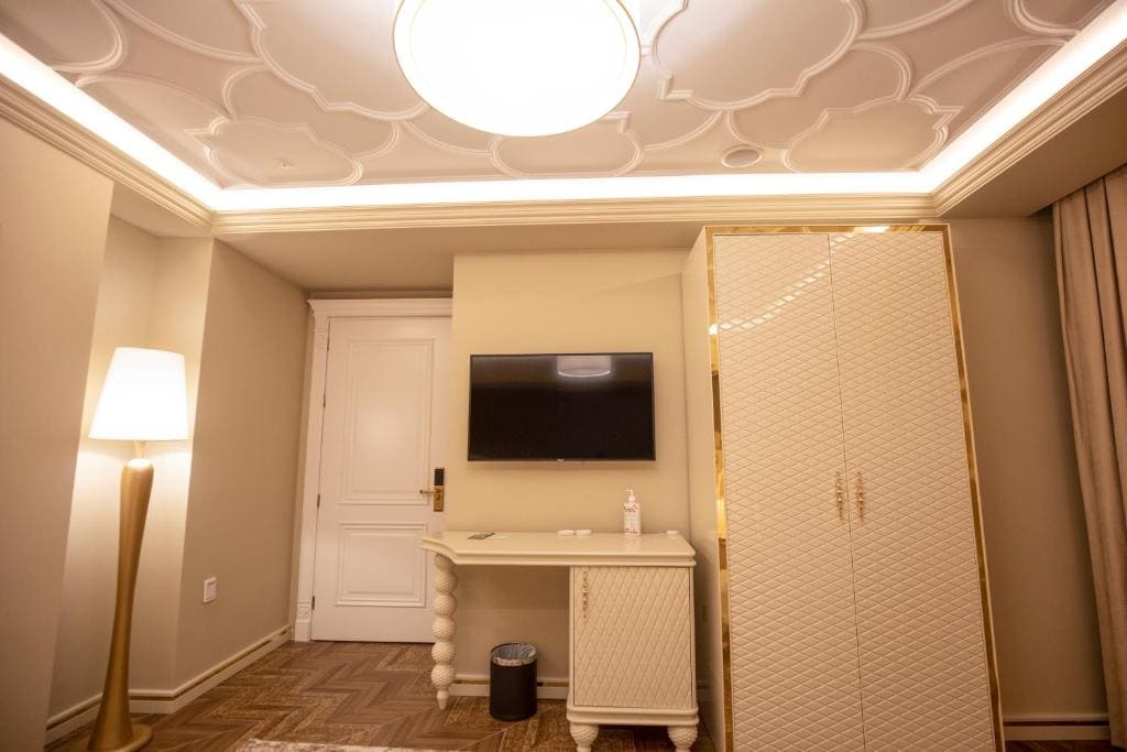 Deluxe Twin Room room - Image 2