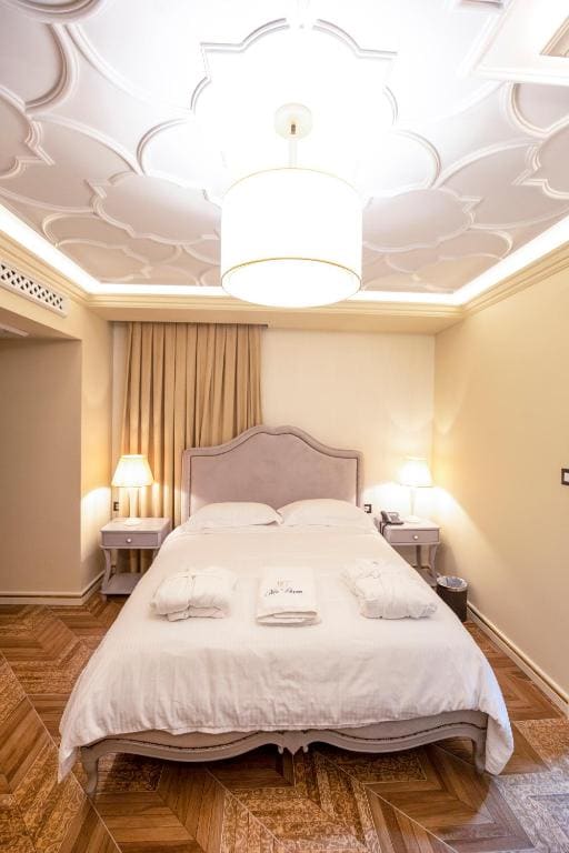 Standard Queen Room room - Image 1