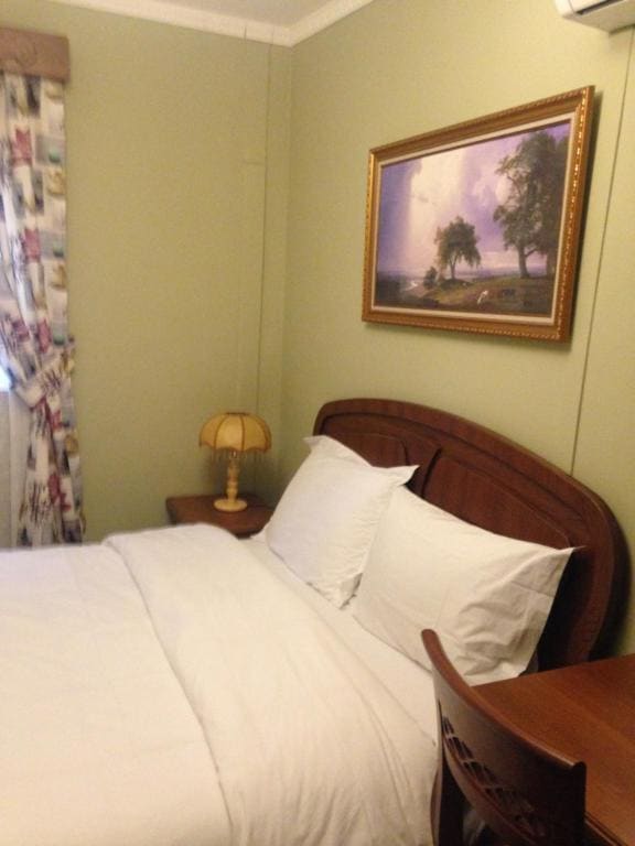Standard Queen Room room - Image 2