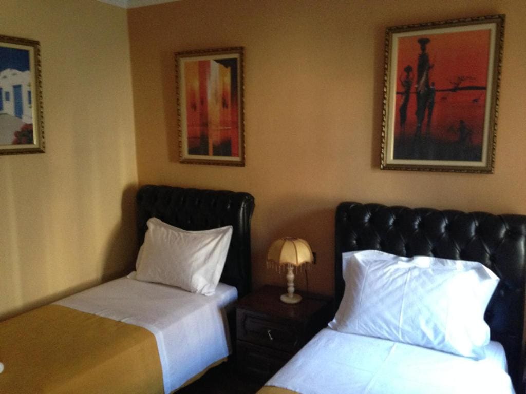 Duplex Quadruple Room room - Image 1