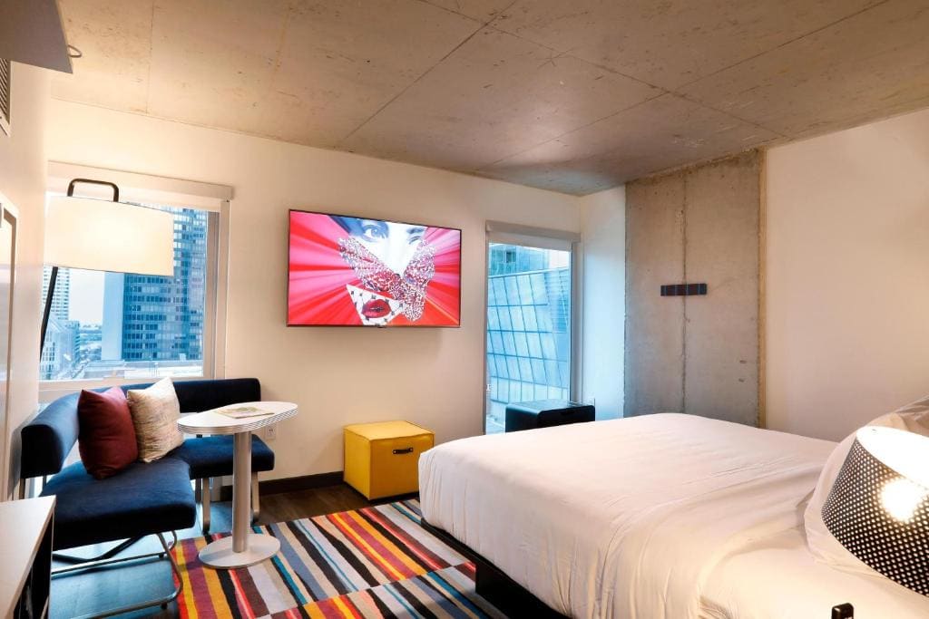 King Room with City View room - Image 1