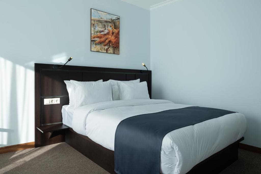 Standard Twin Room room - Image 2