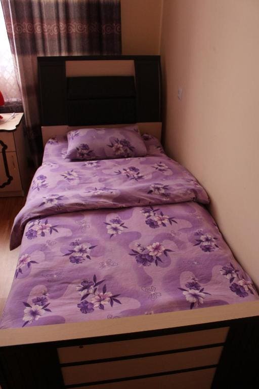 Double Room with Shared Bathroom room - Image 1