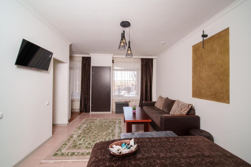 Standard Triple Room room - Image 3