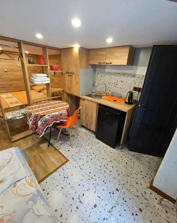 Budget Double Room room - Image 2