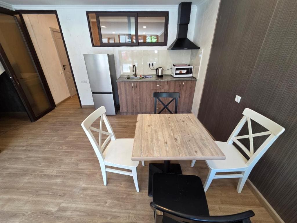 Apartment - Ground Floor room - Image 2
