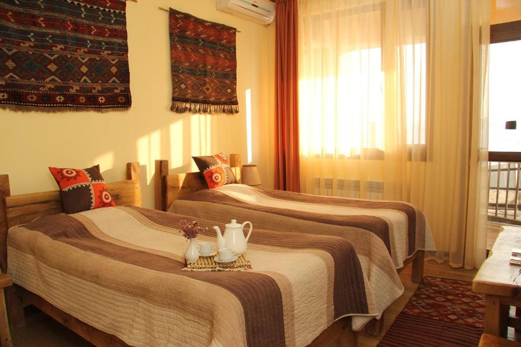 Budget Twin Room room - Image 2