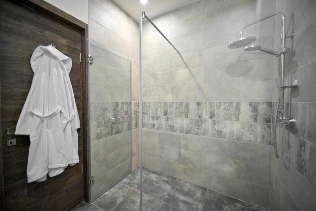 Deluxe Double Room room - Image 1