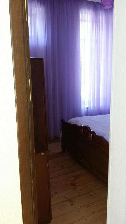Double Room with Balcony room - Image 3