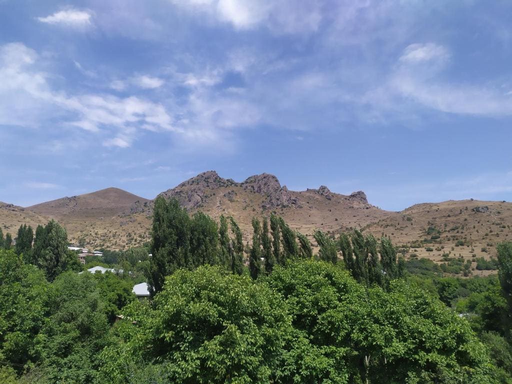 Double Room with Mountain View room - Image 2