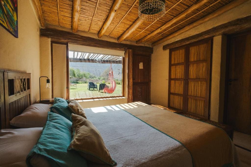 Double Room with Mountain View room - Image 2