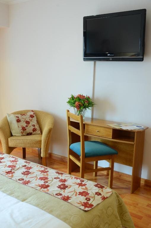 Premium Double Room room - Image 3