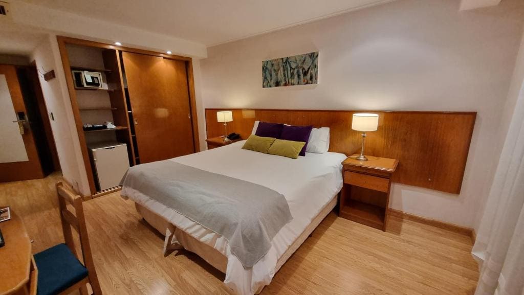 Standard Double or Twin Room room - Image 1