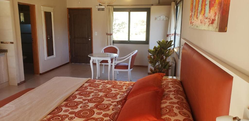 Suite room - Image 3