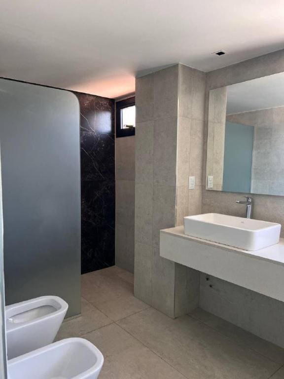 Suite room - Image 2