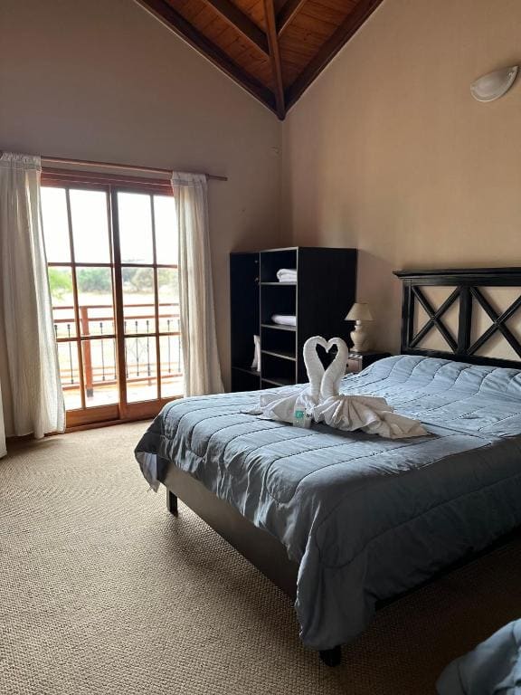 Triple Room with Mountain View room - Image 3