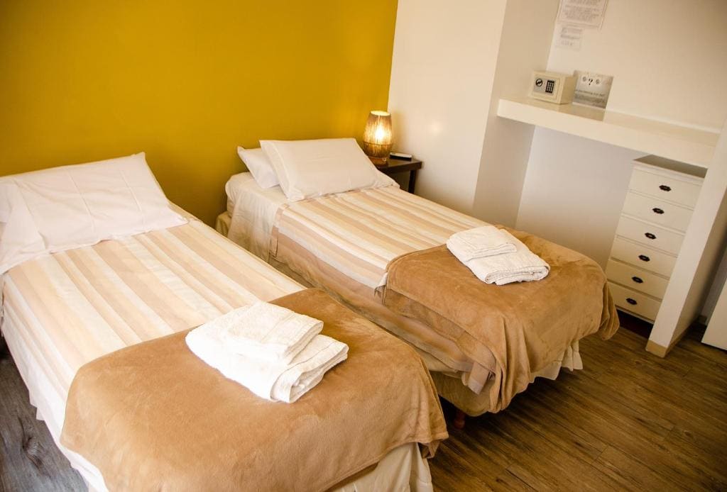 Double Room with Private Bathroom room - Image 3