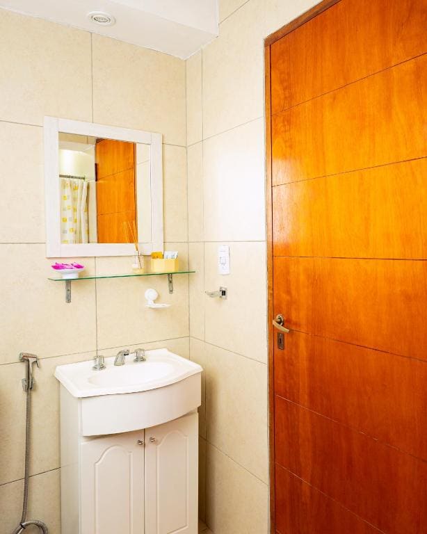 Quadruple Room room - Image 3