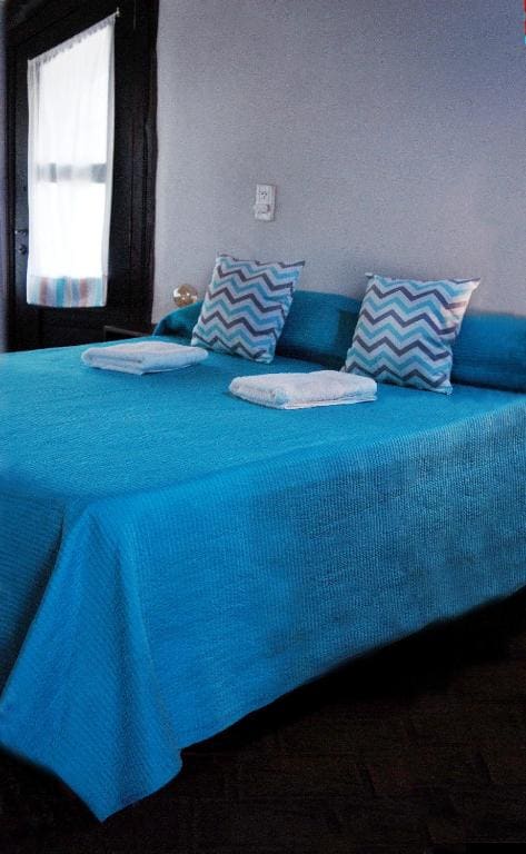 Room room - Image 3