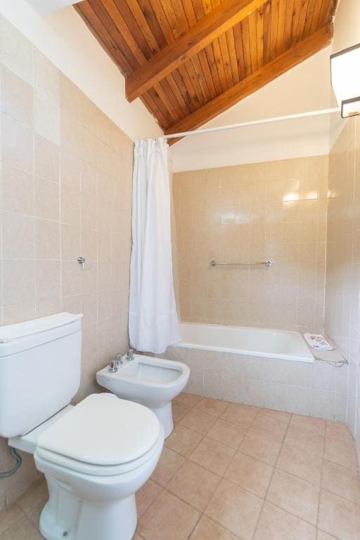 Superior Bungalow room - Image 1