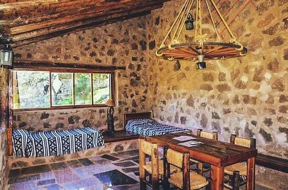 Family Room with Mountain View room - Image 1
