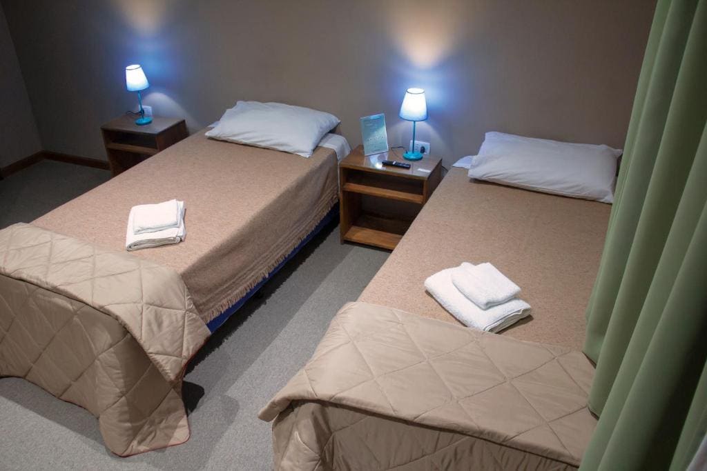 Triple Room with Private Bathroom room - Image 2