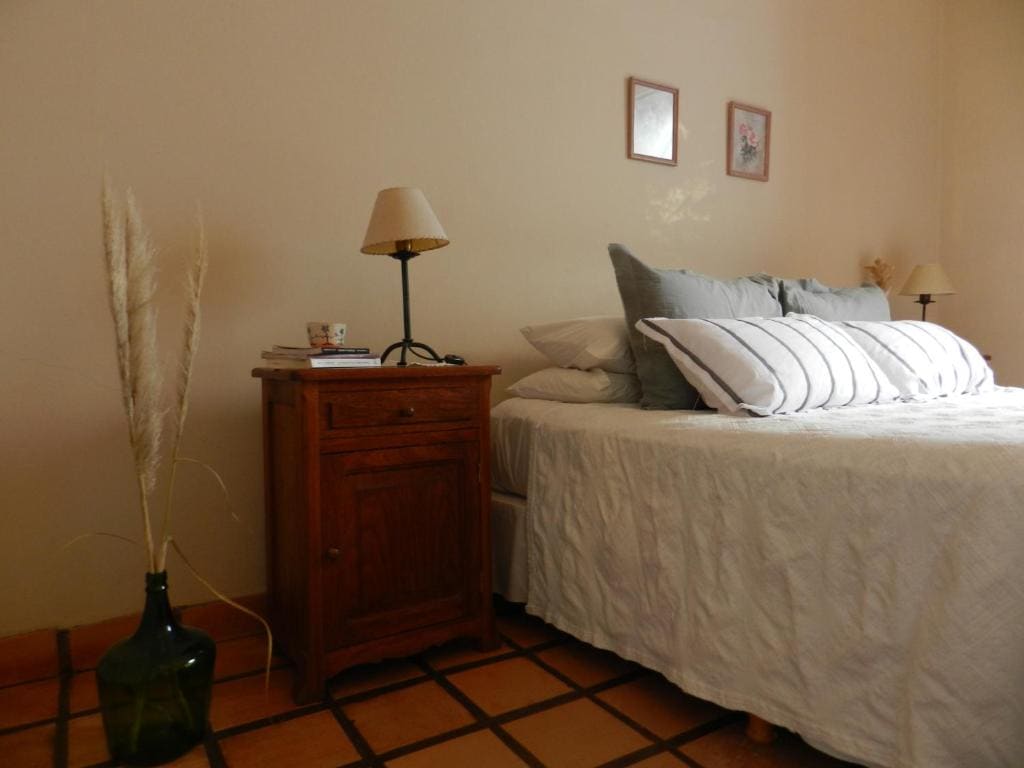 Double Room with Private Bathroom room - Image 1