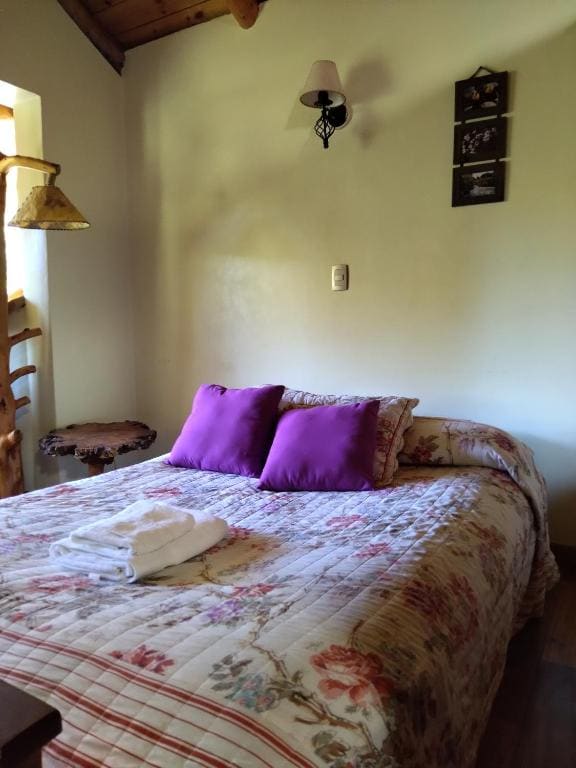 Four-Bedroom House room - Image 2