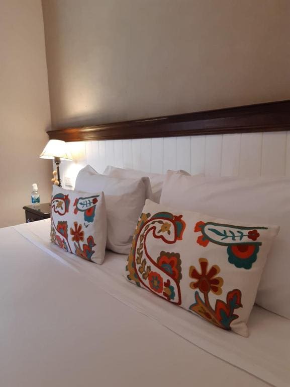 King Room room - Image 1