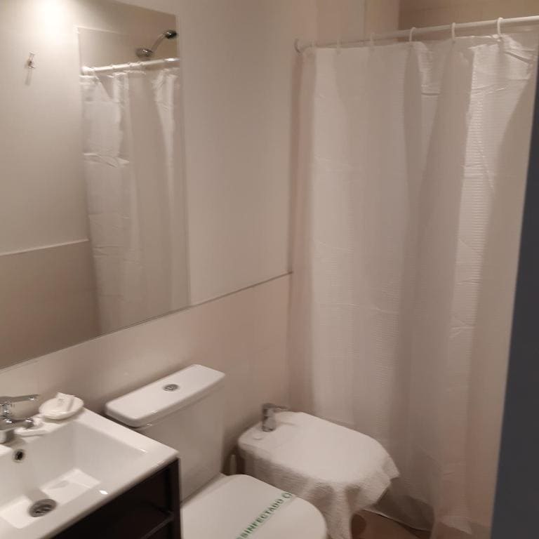 Triple Room with Private Bathroom room - Image 1