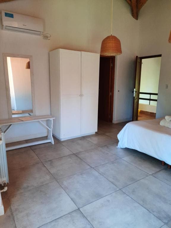 King Suite room - Image 1