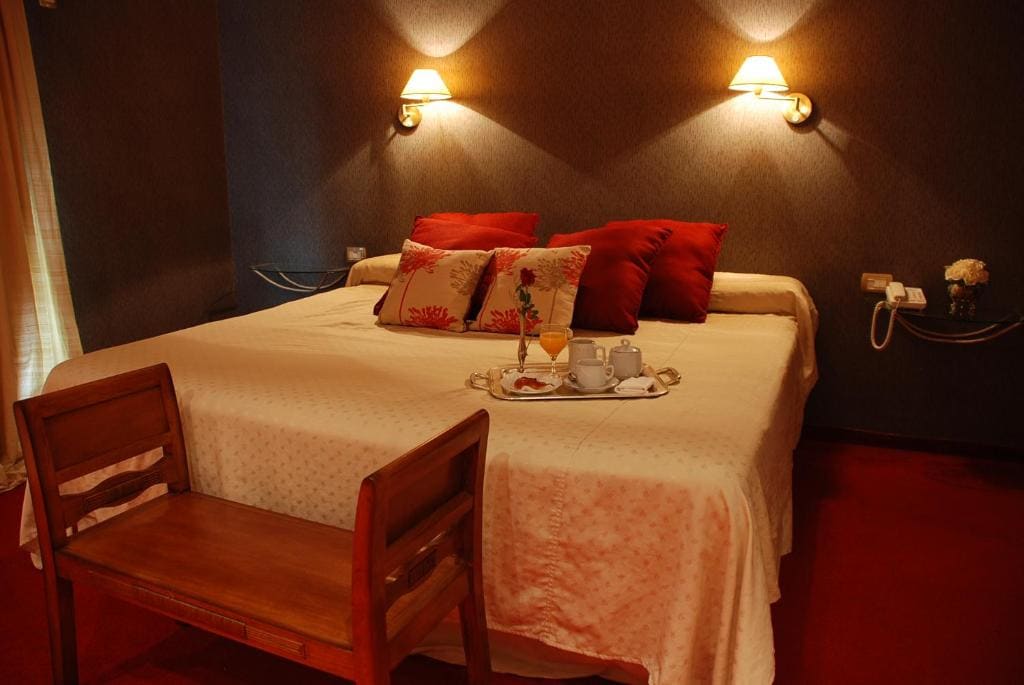 Standard Double Room room - Image 3