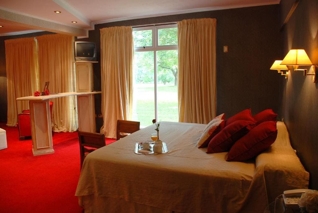 Standard Double Room room - Image 2