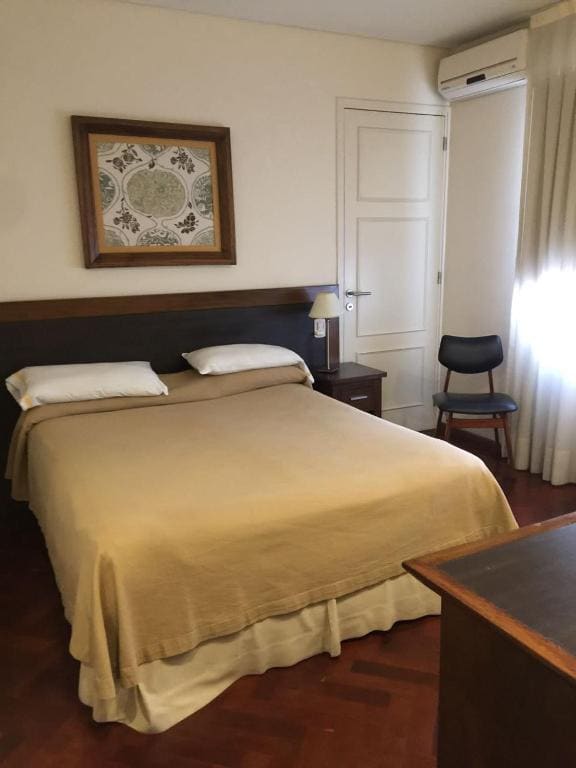 Standard Twin Room room - Image 2
