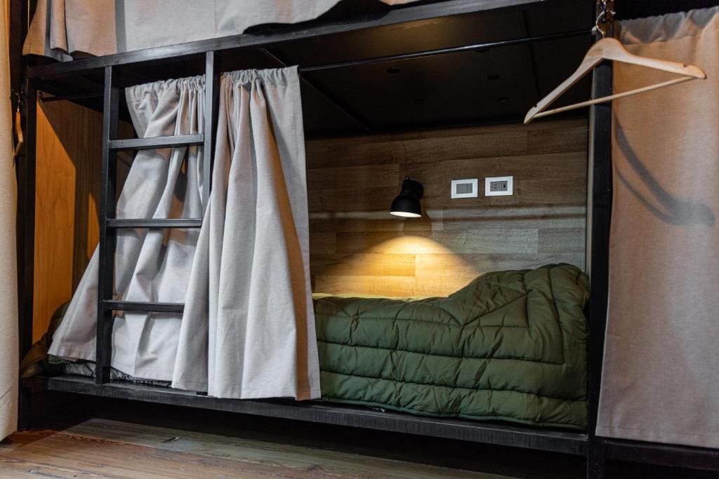 Bed in 8-Bed Mixed Dormitory Room room - Image 2