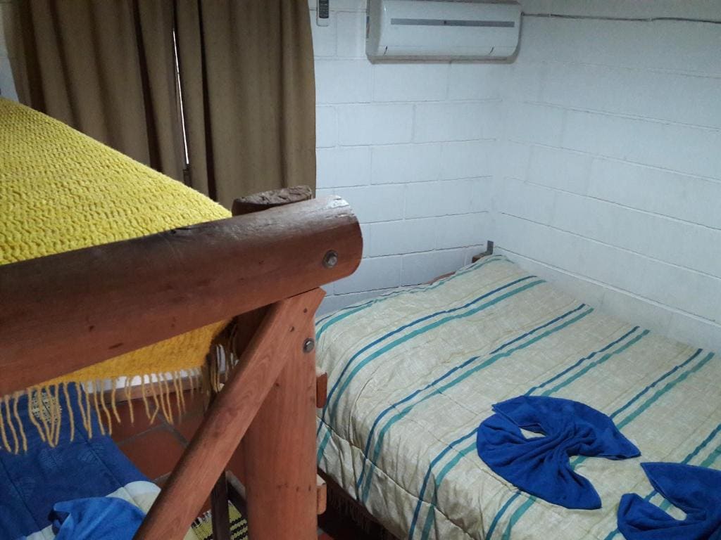 One-Bedroom Bungalow room - Image 3