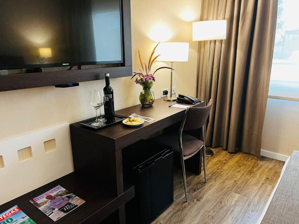 Superior King Room room - Image 2