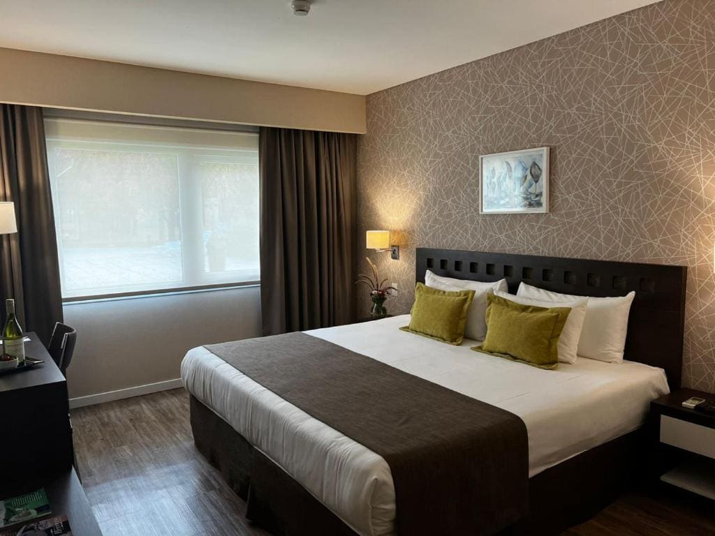 Superior King Room room - Image 3