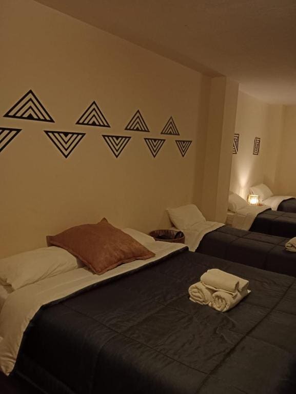 Standard Family Room room - Image 1