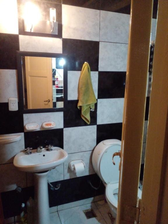 Budget Double Room room - Image 3