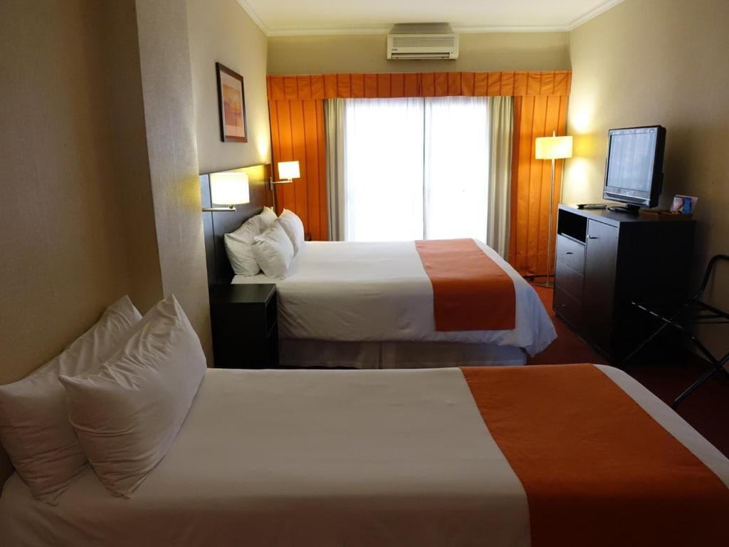 Standard Triple Room room - Image 3