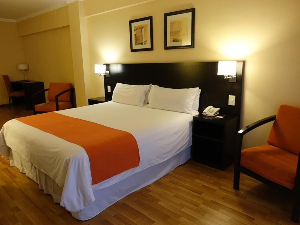 Suite room - Image 2