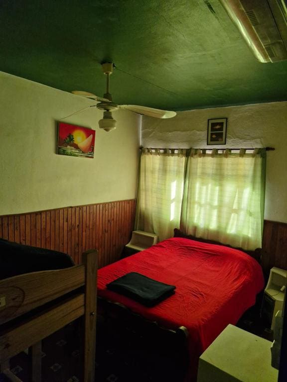 Family Room with Private Bathroom room - Image 2