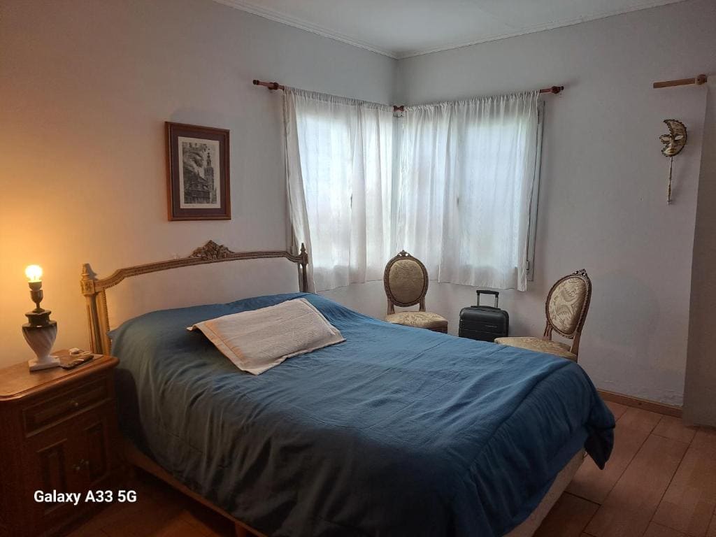 Deluxe Quadruple Room room - Image 1