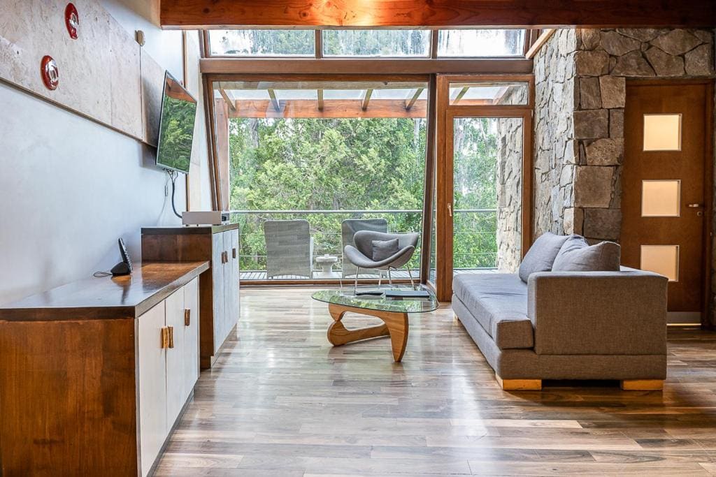 Loft room - Image 1