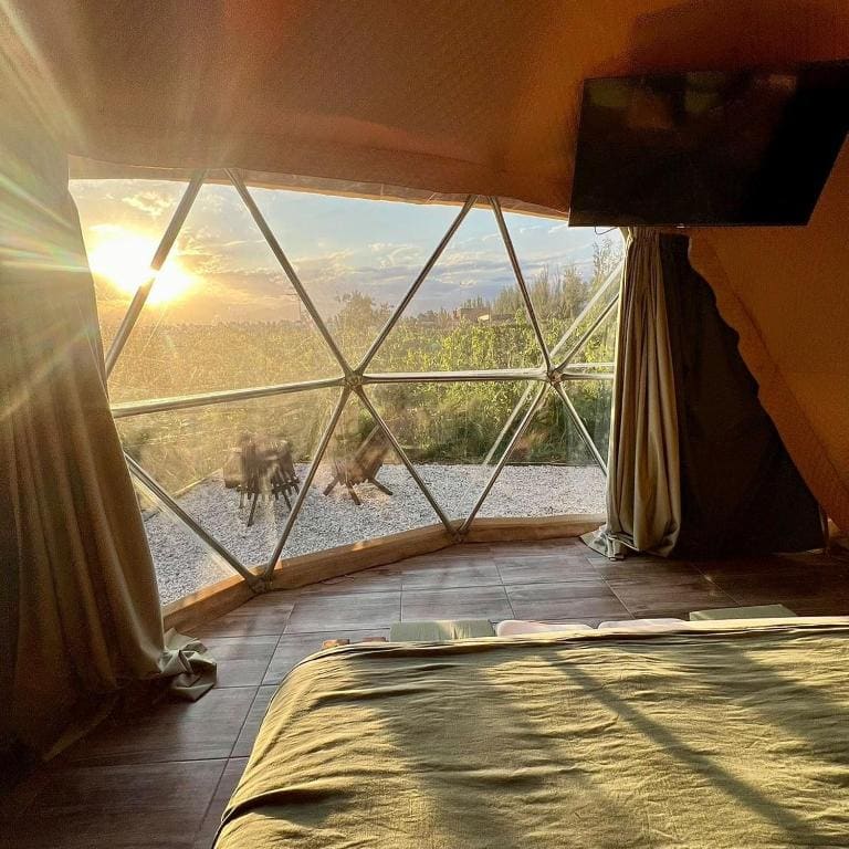 King Room with Mountain View room - Image 2