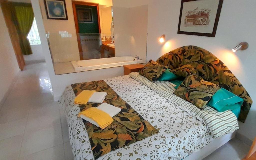 Suite Blanca room - Image 2